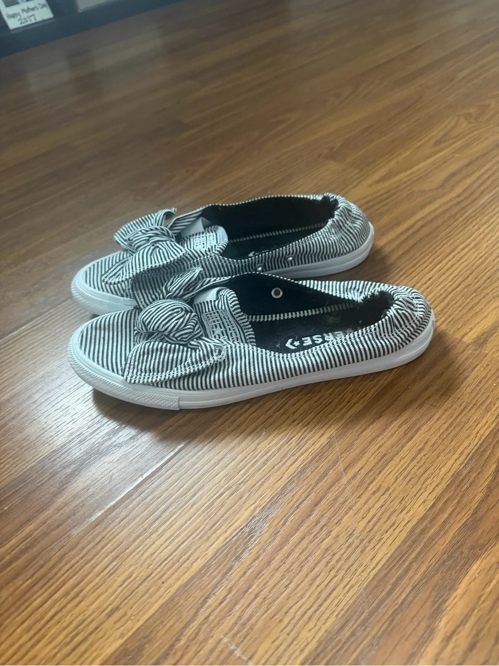 Converse Chuck Taylor All Star Pinstripe Knot Bow Slip On Sneakers 7
